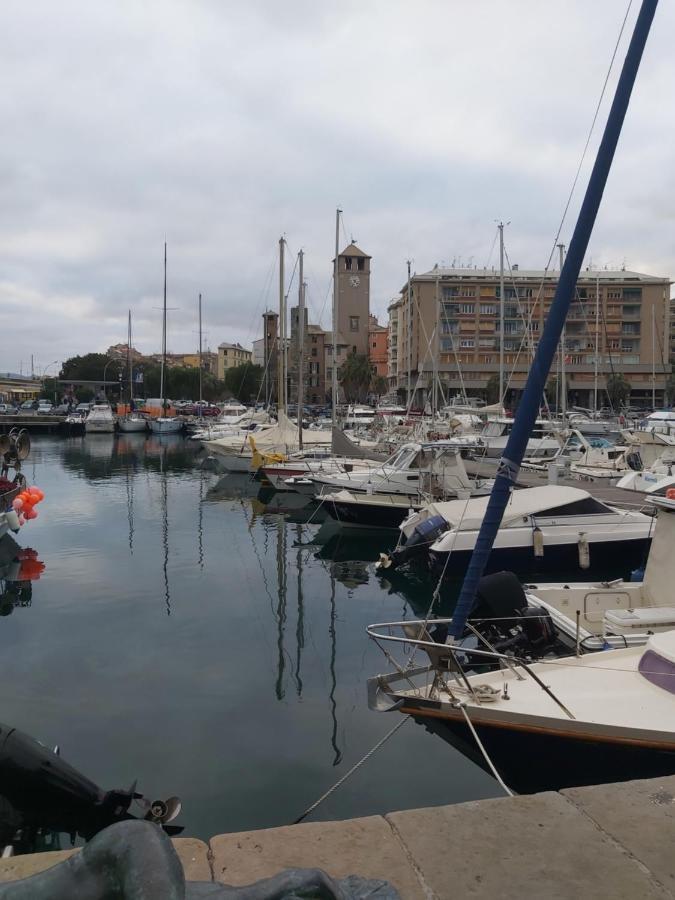 Costa E Mare Apartment Savona Luaran gambar