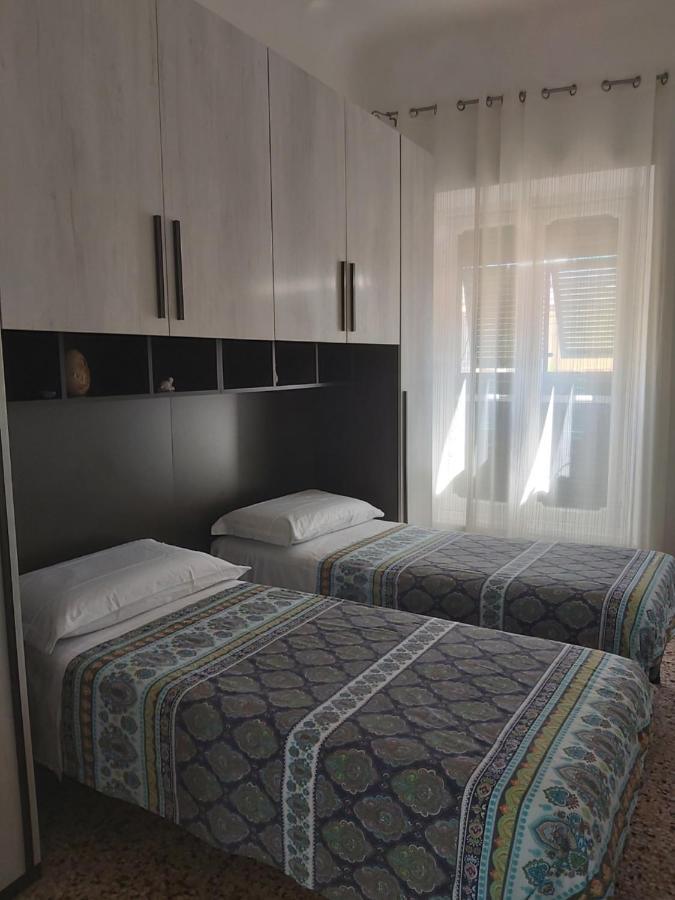 Costa E Mare Apartment Savona Luaran gambar
