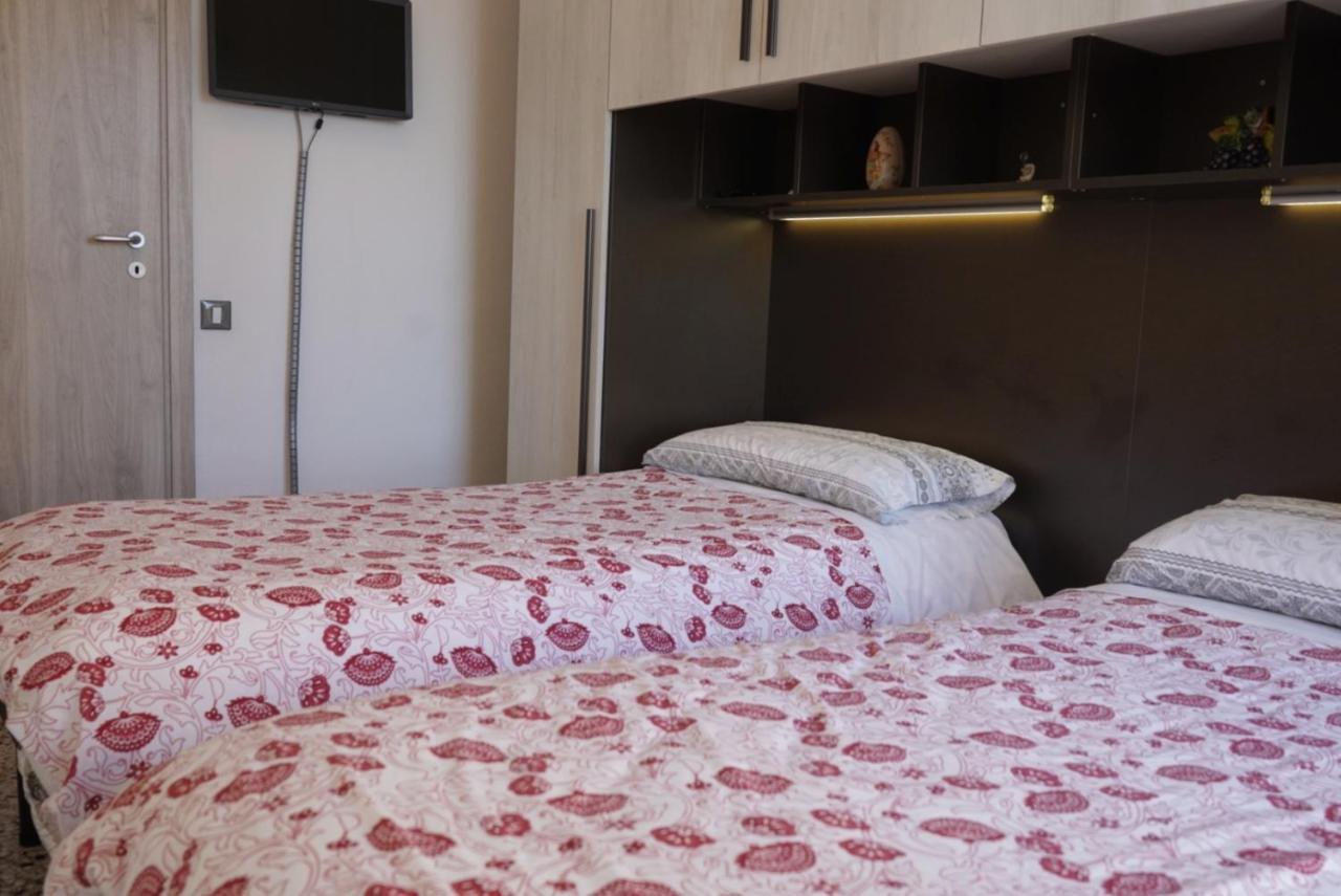 Costa E Mare Apartment Savona Luaran gambar
