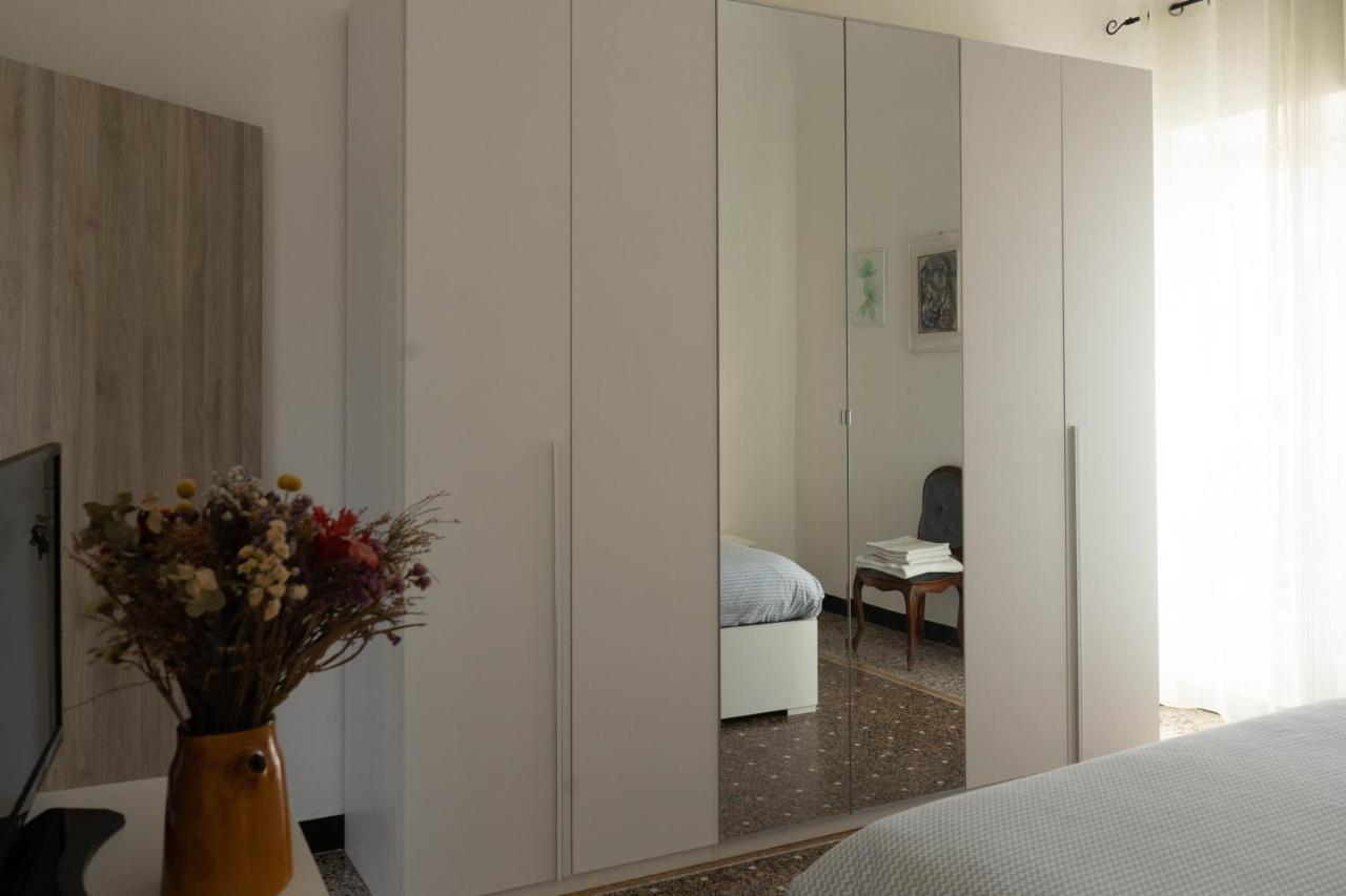 Costa E Mare Apartment Savona Luaran gambar
